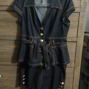 Bisou bisou denim skirt vest.